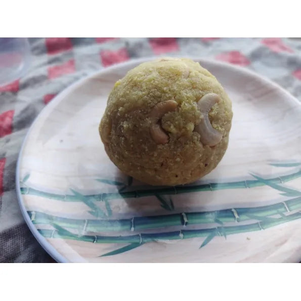 Special Mega Laddu / மெகா லட்டு